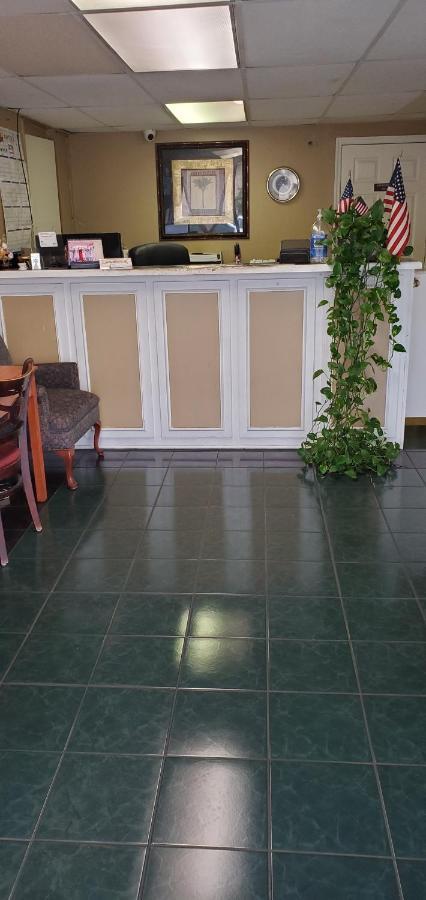 Conway Express Inn Екстериор снимка