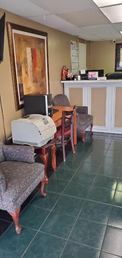 Conway Express Inn Екстериор снимка